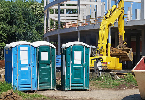 Best Portable Restroom Maintenance and Cleaning  in West Babylon, NY